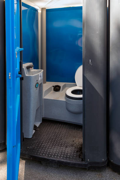Best Temporary restroom rental  in Kean University, NJ